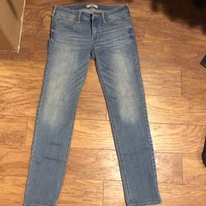 Hollister skinny jeans